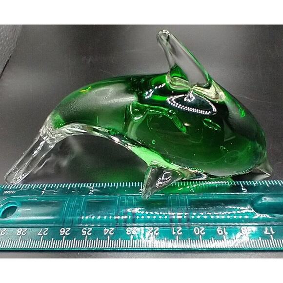 Glass Art Diving Dolphin Figurine Paperweight Green & Clear w/ Controlled Bubble - Picture 7 of 7